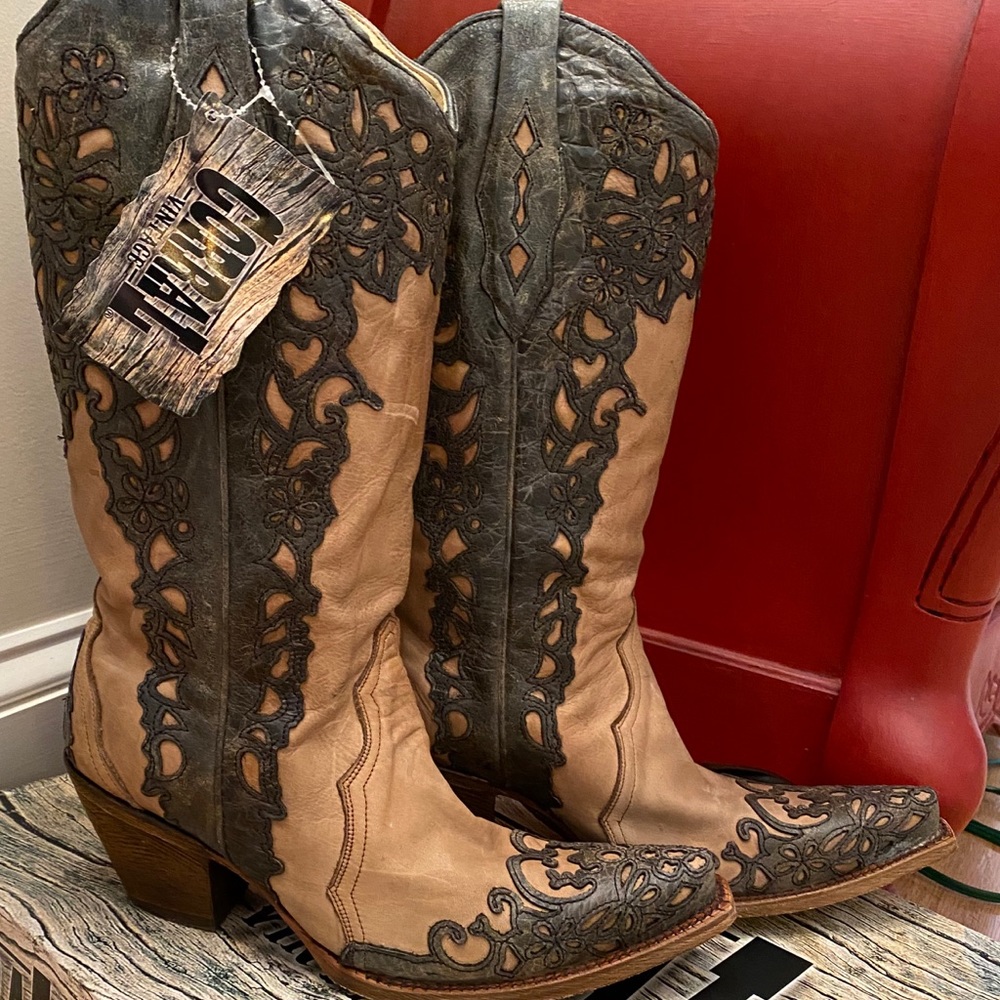 Women’s Boots